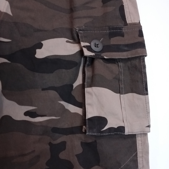 Women's Ochenta Camo Pants Size 10 New With Tags - Picture 11 of 16